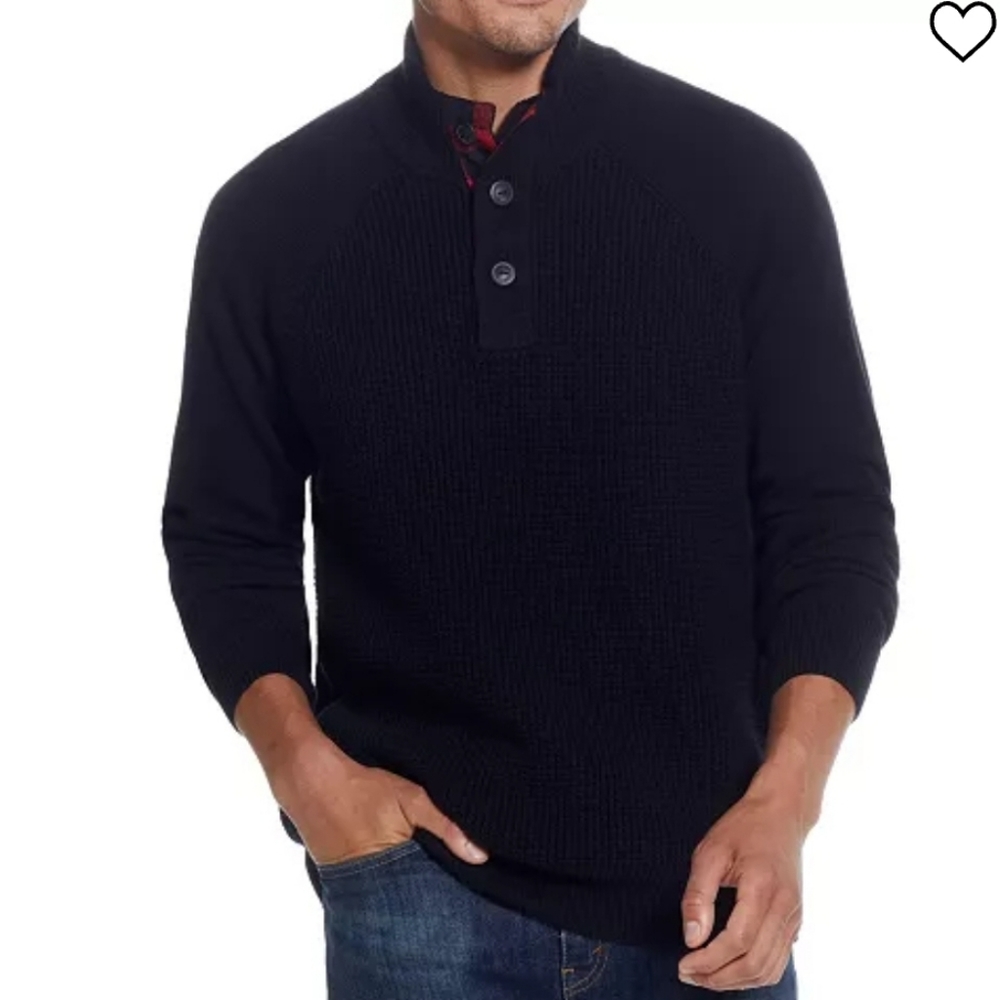 Men's knit pullover with plaid detail